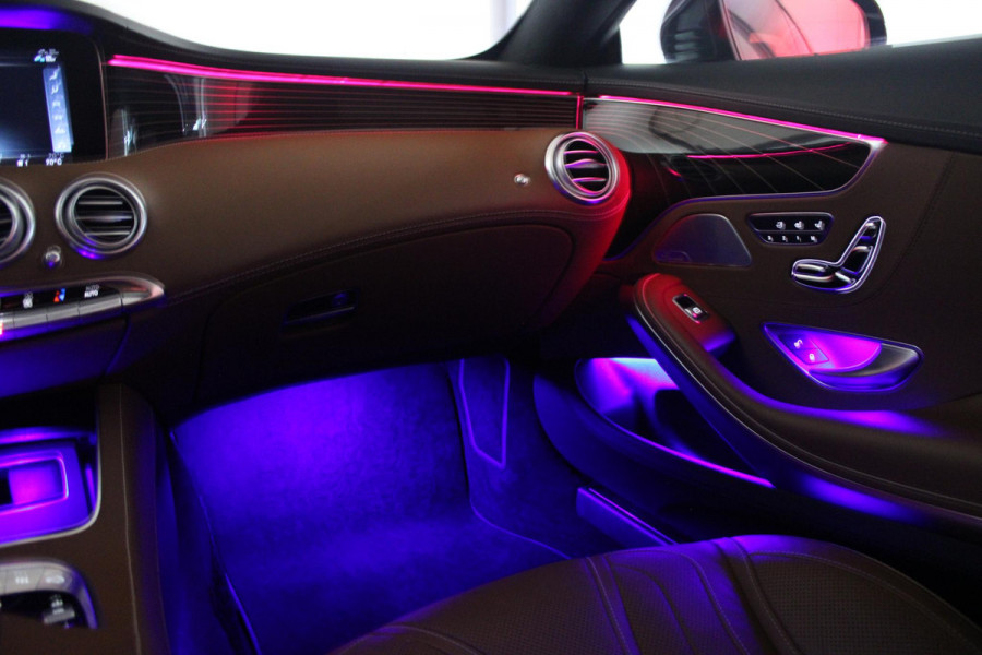 Mercedes-Benz S-Klasse Coupé 450 4MATIC | AMG-STYLING INTERIEUR / EXTERIEUR | PANORAMADAK | BURMESTER PREMIUM AUDIO ® | ELEKTRISCH VERSTELBARE VOORSTOELEN MET GEHEUGEN | MASSAGE STOELEN | VOORSTOELEN VERWARMBAAR | VOORSTOELEN GEVENTILEERD | AIRSCARF ( HOOFDRUIMTEVERWARMING VOOR BESTUURDER EN VOORPASSAGIER | LEDEREN INTERIEURDELEN | HOUTAFWERKING INTERIEUR | SFEERVERLICHTING | LEDEREN BEKLEDING | ADAPTIVE CRUISE CONTROL | PARKEERPAKKET INCLUSIEF 360°-CAMERA | ELEKTRISCHE ACHTERKLEP | VLAKKENVERWARMING | DODEHOEK DETECTIE | 20" MULTISPAAK LICHTMETALEN VELGEN |