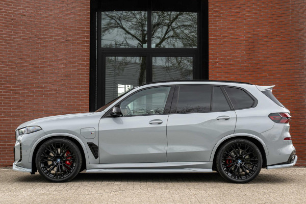 BMW X5 xDrive50e M-Sport Pro 4-Wielsturing H/K Panorama