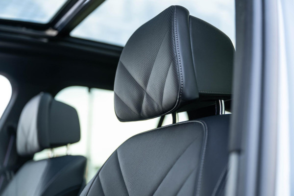 BMW X5 xDrive50e M-Sport Pro 4-Wielsturing H/K Panorama