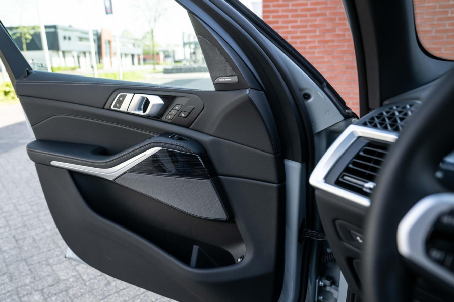 BMW X5 xDrive50e M-Sport Pro 4-Wielsturing H/K Panorama