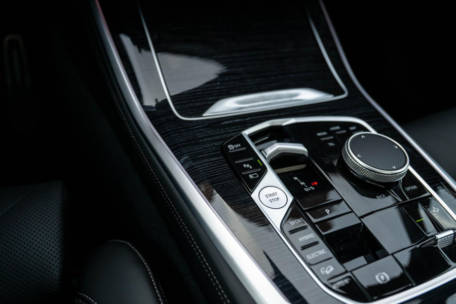 BMW X5 xDrive50e M-Sport Pro 4-Wielsturing H/K Panorama