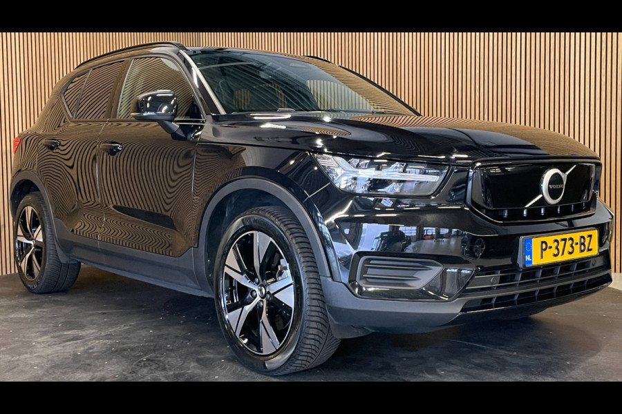 Volvo XC40 Recharge Core|94% SOH|BLACK|ACC|CAMERA|APPLE CARPLAY/ANDROID AUTO|STOEL+STUURVERW|ELEK.KLEP|NL-AUTO|NAP|INC.BTW|1e EIG|