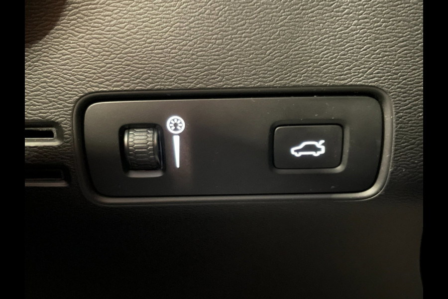 Volvo XC40 Recharge Core|94% SOH|BLACK|ACC|CAMERA|APPLE CARPLAY/ANDROID AUTO|STOEL+STUURVERW|ELEK.KLEP|NL-AUTO|NAP|INC.BTW|1e EIG|