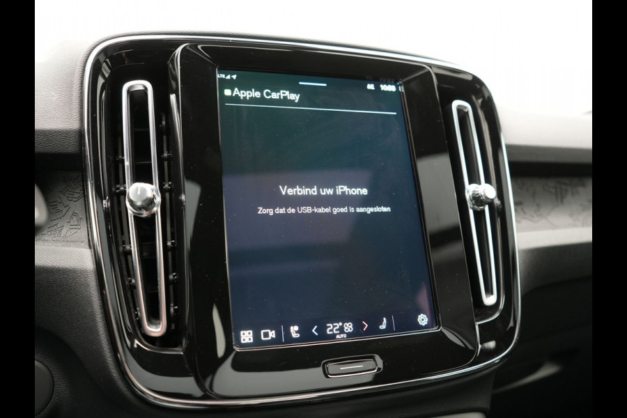 Volvo XC40 Recharge Extended Range Ultimate 82 kWh 252pk Dealer O.H. | Panodak | 360 Camera | Adaptive Cruise | Harman / Kardon | Voorstoelen Memory & Verwarmd | Google Assistent | Keyless | Blis | Stuur Verwarmd | Apple Carplay | DAB |