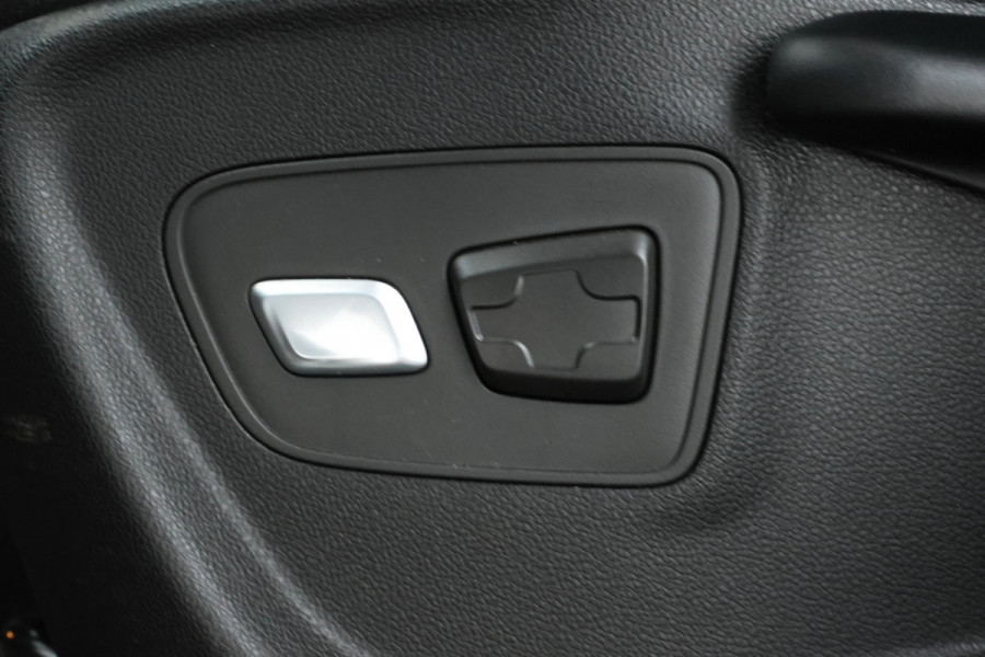 Renault Scénic 1.3 TCe Bose Navigatie, Climate, Trekhaak,