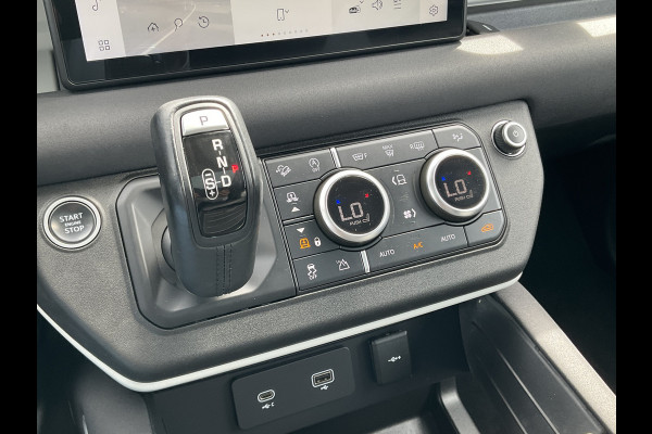 Land Rover Defender 2.0 D240 110 VAN 360°Cam Carplay Memory Trekhaak(3500) Grijs kenteken