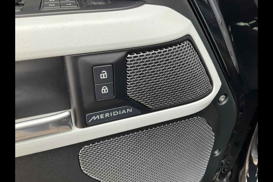 Land Rover Defender 2.0 D240 110 VAN 360°Cam Carplay Memory Trekhaak(3500) Grijs kenteken