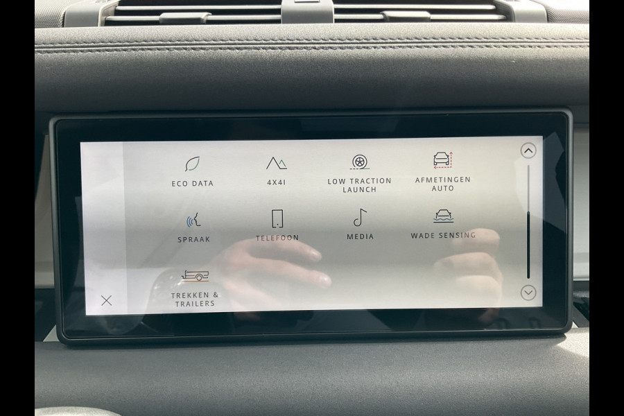 Land Rover Defender 2.0 D240 110 VAN 360°Cam Carplay Memory Trekhaak(3500) Grijs kenteken