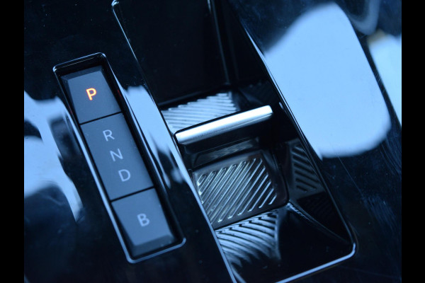 Opel Corsa Electric Long Range Yes 51 kWh SOH 97% | PARKEERSENSOREN | CARPLAY | WINTERPAKKET |