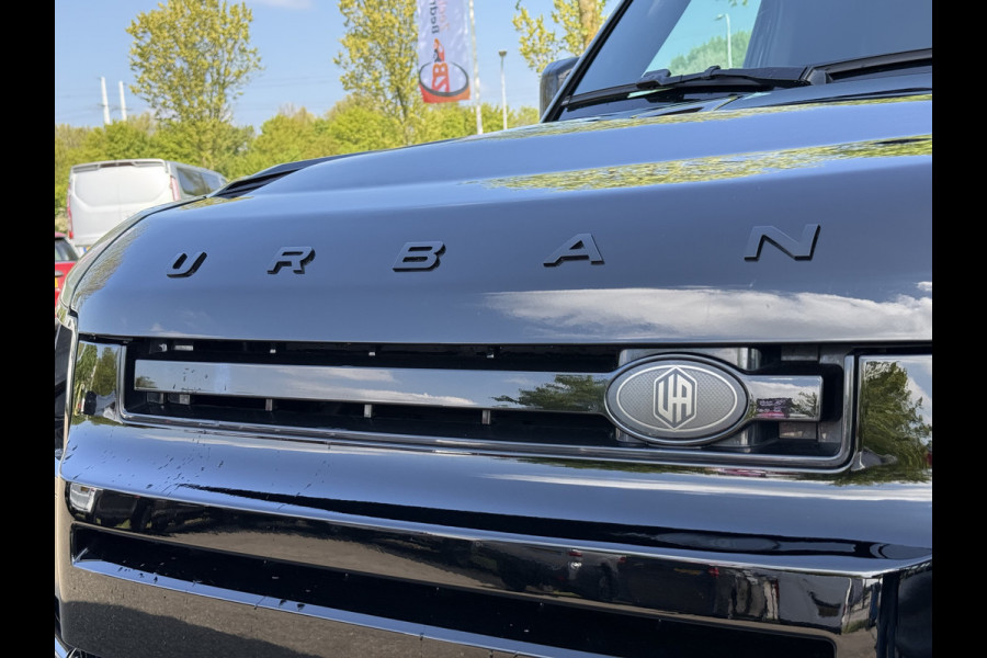 Land Rover Defender 5.0 P525 110 V8 URBAN | Commercial | Full Option | Milltek