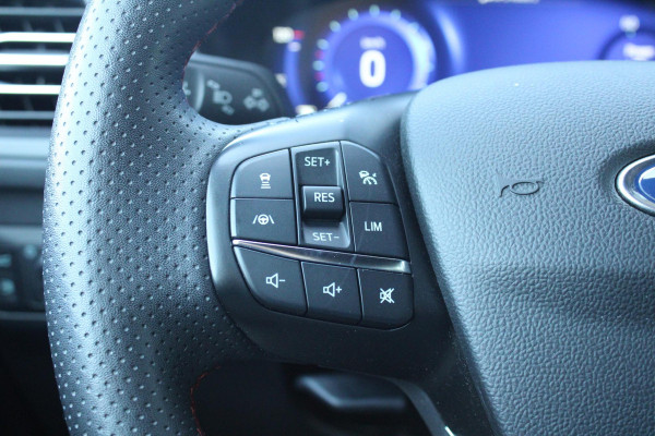 Ford Kuga 2.5 PHEV ST-Line Stoel + Stuurverwarming | Adaptive Cruise Control | BLIS | Camera | Elektrische Kofferbak | Navigatie |