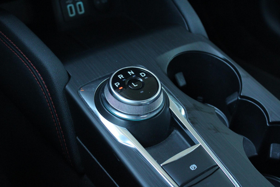 Ford Kuga 2.5 PHEV ST-Line Stoel + Stuurverwarming | Adaptive Cruise Control | BLIS | Camera | Elektrische Kofferbak | Navigatie |