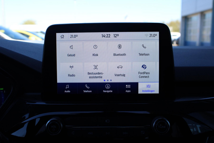 Ford Kuga 2.5 PHEV ST-Line Stoel + Stuurverwarming | Adaptive Cruise Control | BLIS | Camera | Elektrische Kofferbak | Navigatie |