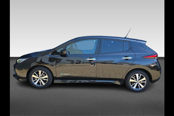 Nissan Leaf Acenta 40 kWh | Automaat | Adaptive Cruisecontrol | Achteruitrijcamera | Navigatie | 270 KM WLTP |