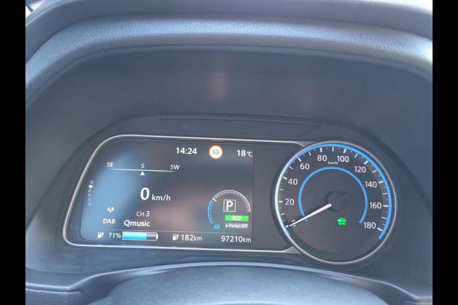 Nissan Leaf Acenta 40 kWh | Automaat | Adaptive Cruisecontrol | Achteruitrijcamera | Navigatie | 270 KM WLTP |