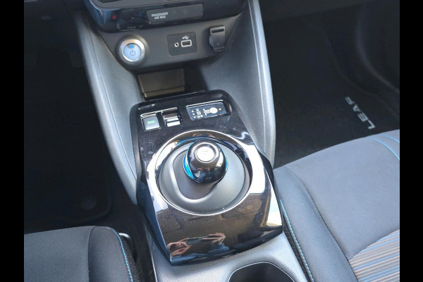 Nissan Leaf Acenta 40 kWh | Automaat | Adaptive Cruisecontrol | Achteruitrijcamera | Navigatie | 270 KM WLTP |