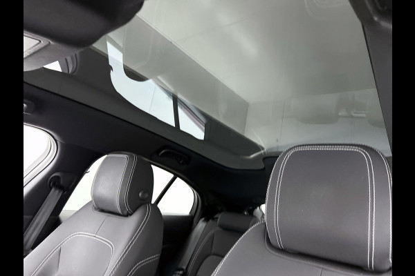 Jaguar I-PACE EV320 HSE 90 kWh(NL-auto, Goed OnderH, Trekhaak, Panorama, Carplay, StoelV, Climate Con, Etc)