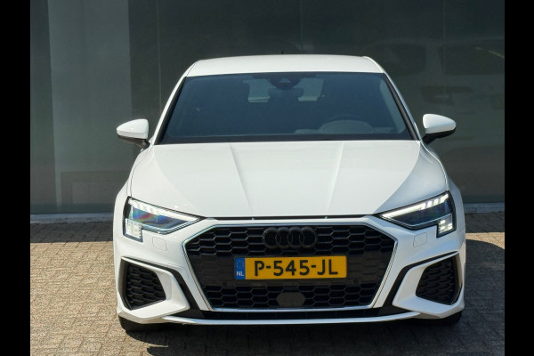 Audi A3 Sportback 35 TFSI S-LINE Matrix|Sportstoelen|Camera|Dealer Onderhouden