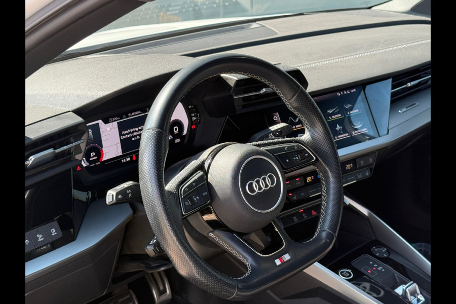 Audi A3 Sportback 35 TFSI S-LINE Matrix|Sportstoelen|Camera|Dealer Onderhouden