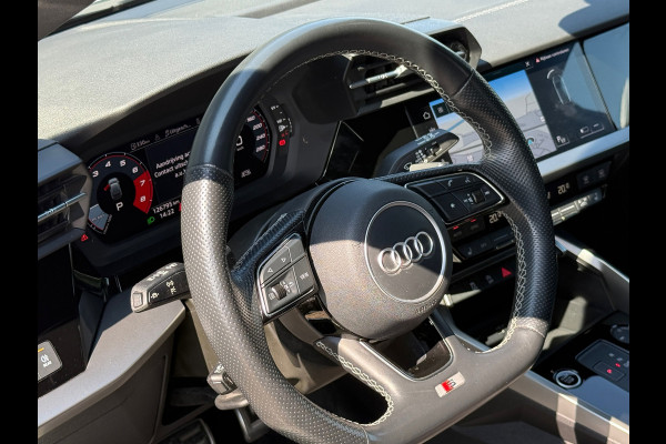 Audi A3 Sportback 35 TFSI S-LINE Matrix|Sportstoelen|Camera|Dealer Onderhouden
