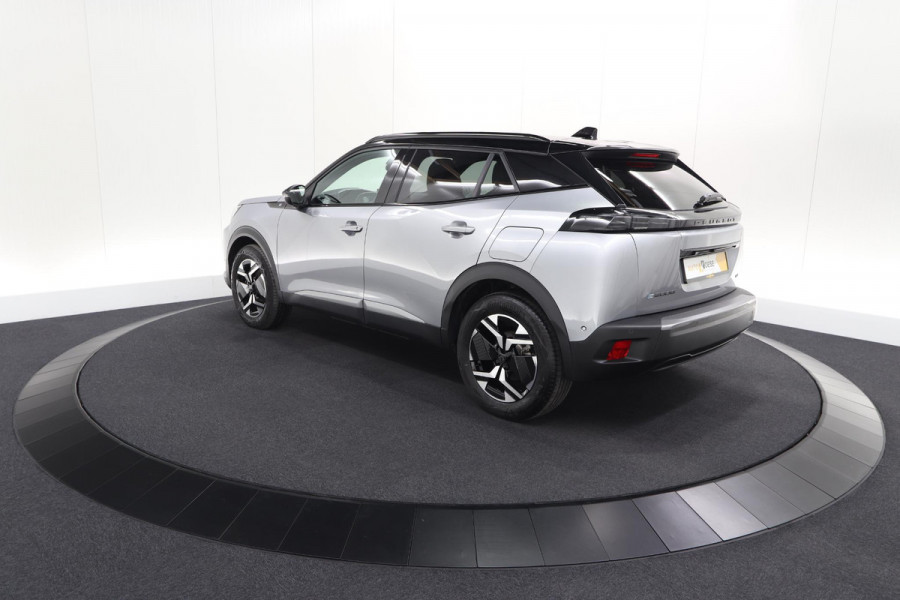 Peugeot e-2008 EV GT 50 kWh | 3 Fase | 360 Camera | Adaptieve Cruise Control | Dodehoekdetectie