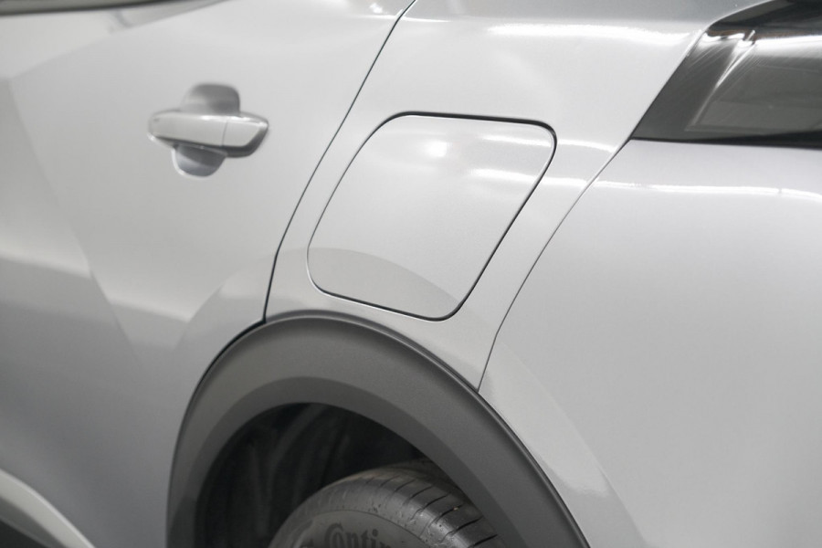 Peugeot e-2008 EV GT 50 kWh | 3 Fase | 360 Camera | Adaptieve Cruise Control | Dodehoekdetectie