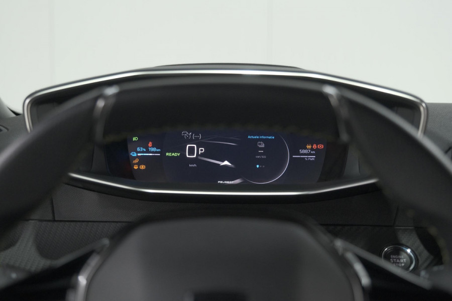 Peugeot e-2008 EV GT 50 kWh | 3 Fase | 360 Camera | Adaptieve Cruise Control | Dodehoekdetectie