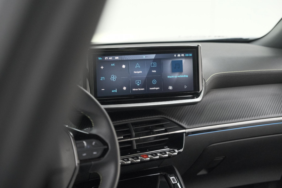 Peugeot e-2008 EV GT 50 kWh | 3 Fase | 360 Camera | Adaptieve Cruise Control | Dodehoekdetectie