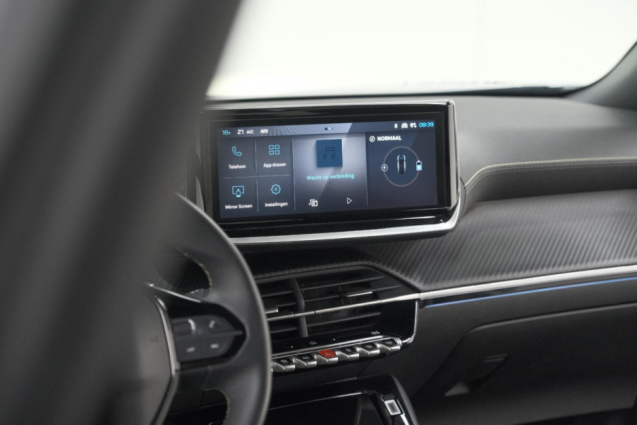 Peugeot e-2008 EV GT 50 kWh | 3 Fase | 360 Camera | Adaptieve Cruise Control | Dodehoekdetectie