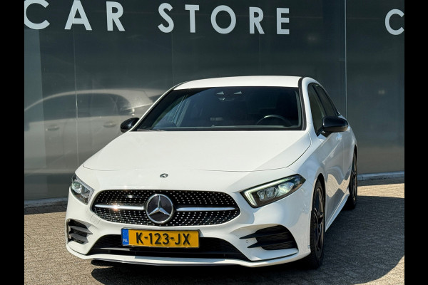 Mercedes-Benz A-Klasse 180 AMG Night Navi|Sfeer|Stoelverwarming|Dealer Onderhouden