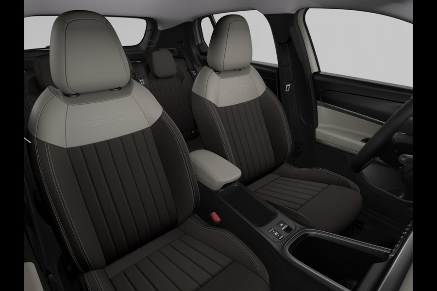 Fiat 600E La Prima 54 kWh | Pack Dolcevita | Pack Winter | Bicolore