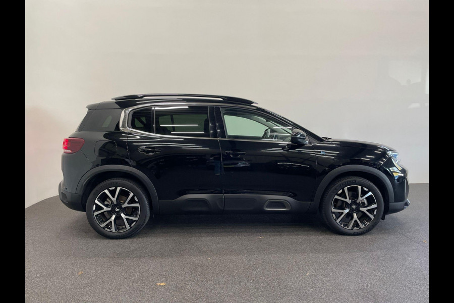 Citroën C5 Aircross 1.6 Plug-in Hybrid 225 Shine Navigatie Apple Carplay/Android Auto Camera Parkeersensoren Adaptive Cruise Control Dodehoek assistent Stoelverwarming Climate Control