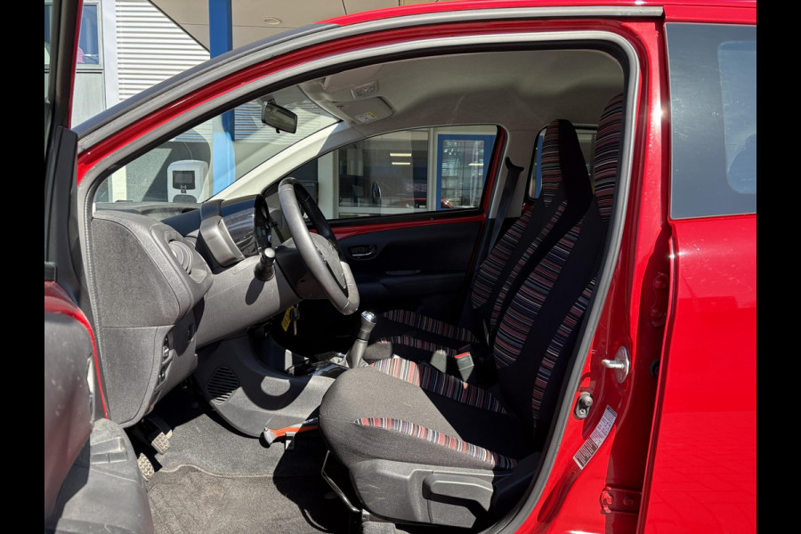 Citroën C1 1.0 VTi Shine 44.500 KM | Carplay | Achteruitrijcamera | L.M. Velgen | Airco