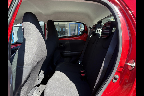 Citroën C1 1.0 VTi Shine 44.500 KM | Carplay | Achteruitrijcamera | L.M. Velgen | Airco