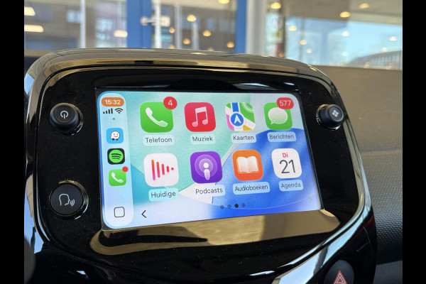 Citroën C1 1.0 VTi Shine 44.500 KM | Carplay | Achteruitrijcamera | L.M. Velgen | Airco