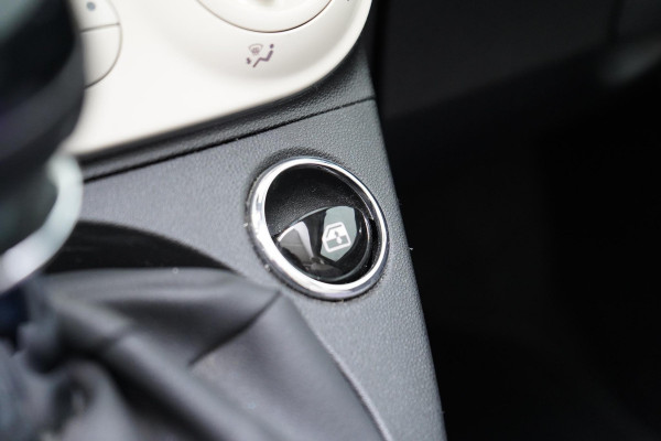 Fiat 500C 1.0 Hybrid Lounge | Apple Carplay | Airconditioning | Cruise control | Parkeersensoren