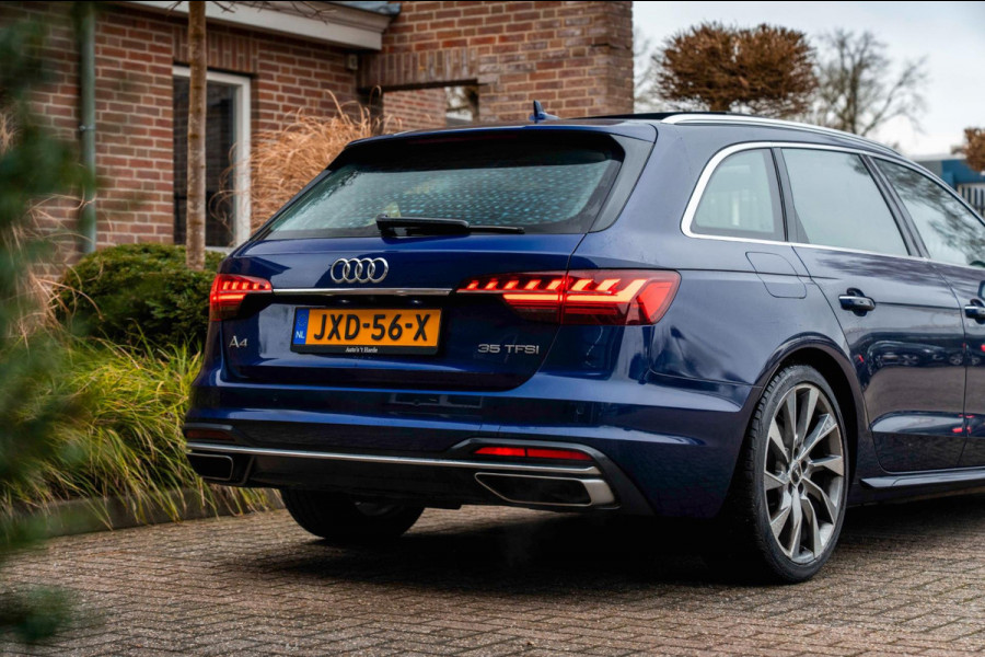 Audi A4 Avant 35 TFSI Advanced 150 PK Pano Leder Elek. Trekhaak Virtual 19''