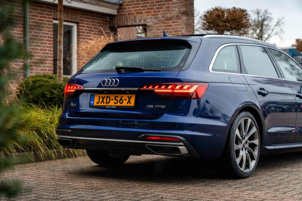 Audi A4 Avant 35 TFSI Advanced 150 PK Pano Leder Elek. Trekhaak Virtual 19''