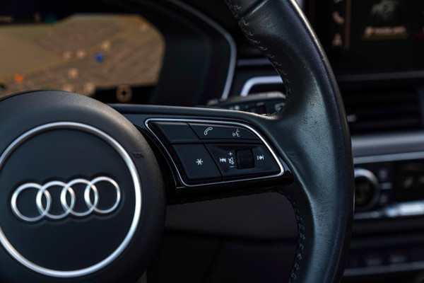 Audi A4 Avant 35 TFSI Advanced 150 PK Pano Leder Elek. Trekhaak Virtual 19''