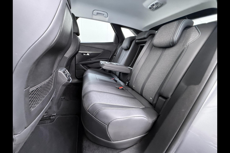 Peugeot 3008 1.6 HYbrid 225 Allure Pack Business |PHEV PLUG-IN HYBRIDE | RIJKLAAR! | ONDERHOUD GEHAD BIJ BINNENKOMST | DODEHOEKSENSOR | ACHTERUITRIJCAMERA | STANDKACHEL | INCL. 12 MND BOVAG GARANTIE