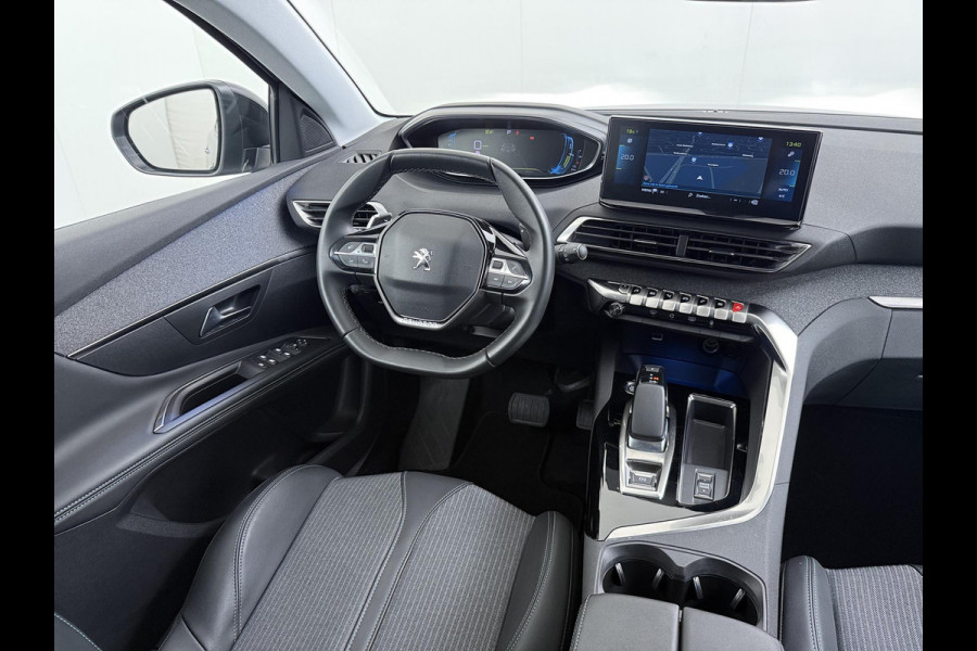 Peugeot 3008 1.6 HYbrid 225 Allure Pack Business |PHEV PLUG-IN HYBRIDE | RIJKLAAR! | ONDERHOUD GEHAD BIJ BINNENKOMST | DODEHOEKSENSOR | ACHTERUITRIJCAMERA | STANDKACHEL | INCL. 12 MND BOVAG GARANTIE