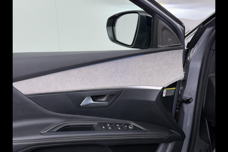 Peugeot 3008 1.6 HYbrid 225 GT |PHEV | BLACK OPTIC| FOCAL AUDIO| STOELVERWARMING| CAMERA VOOR+ ACHTER| ADAPTIVE CRUISE CONTROL| DODE HOEK SENSOR| ELEK. ACHTERKLEP| STANDKACHEL