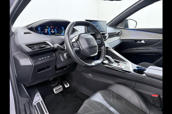 Peugeot 3008 1.6 HYbrid 225 GT |PHEV | BLACK OPTIC| FOCAL AUDIO| STOELVERWARMING| CAMERA VOOR+ ACHTER| ADAPTIVE CRUISE CONTROL| DODE HOEK SENSOR| ELEK. ACHTERKLEP| STANDKACHEL