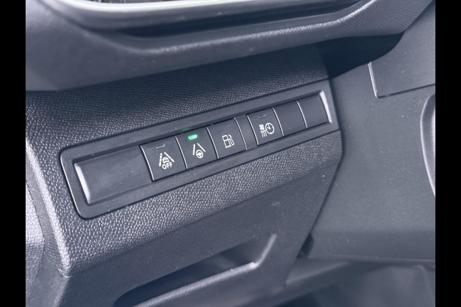 Peugeot 3008 1.6 HYbrid 225 GT |PHEV | BLACK OPTIC| FOCAL AUDIO| STOELVERWARMING| CAMERA VOOR+ ACHTER| ADAPTIVE CRUISE CONTROL| DODE HOEK SENSOR| ELEK. ACHTERKLEP| STANDKACHEL