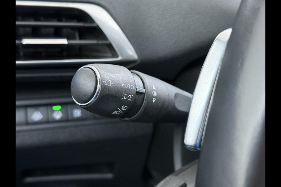 Peugeot 3008 1.6 HYbrid 225 GT |PHEV | BLACK OPTIC| FOCAL AUDIO| STOELVERWARMING| CAMERA VOOR+ ACHTER| ADAPTIVE CRUISE CONTROL| DODE HOEK SENSOR| ELEK. ACHTERKLEP| STANDKACHEL