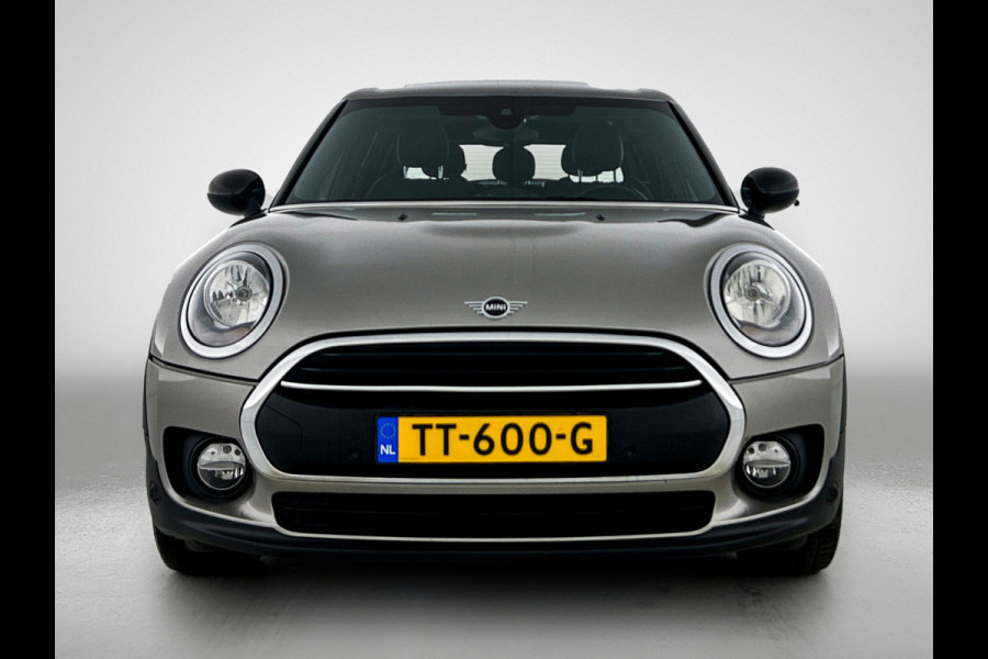 MINI Clubman 1.5 One Business Edition / Airco-ecc / Navigatie / Panorama schuifdak / Leder / Cruise-ctr. / Apk 10-2026