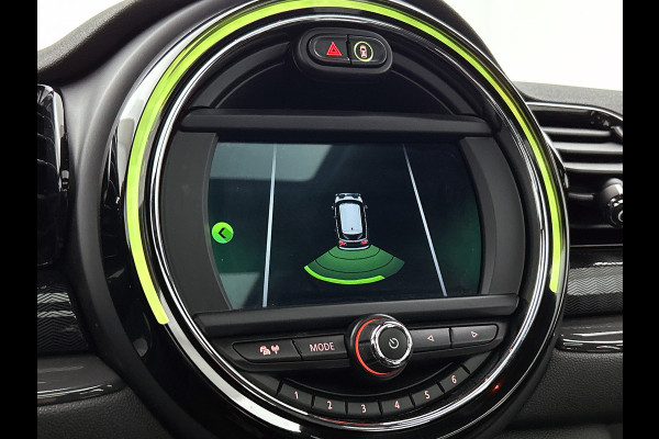 MINI Clubman 1.5 One Business Edition / Airco-ecc / Navigatie / Panorama schuifdak / Leder / Cruise-ctr. / Apk 10-2026