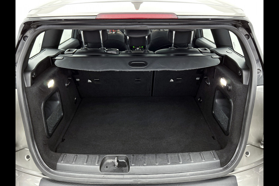 MINI Clubman 1.5 One Business Edition / Airco-ecc / Navigatie / Panorama schuifdak / Leder / Cruise-ctr. / Apk 10-2026