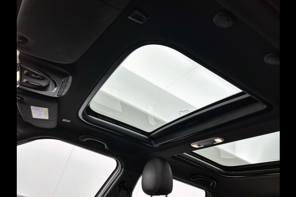 MINI Clubman 1.5 One Business Edition / Airco-ecc / Navigatie / Panorama schuifdak / Leder / Cruise-ctr. / Apk 10-2026