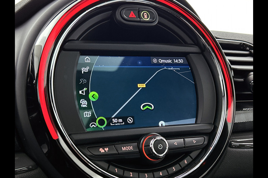 MINI Clubman 1.5 One Business Edition / Airco-ecc / Navigatie / Panorama schuifdak / Leder / Cruise-ctr. / Apk 10-2026